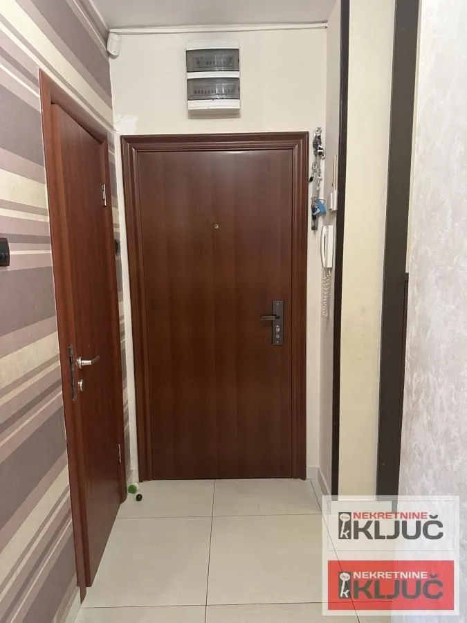 Prodaja, trosoban stan, 67m², Grbavica, Novi Sad Sve Podlokacije