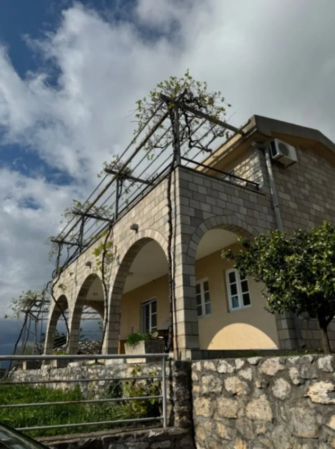 Sale, house, 180m², Reževići, Budva