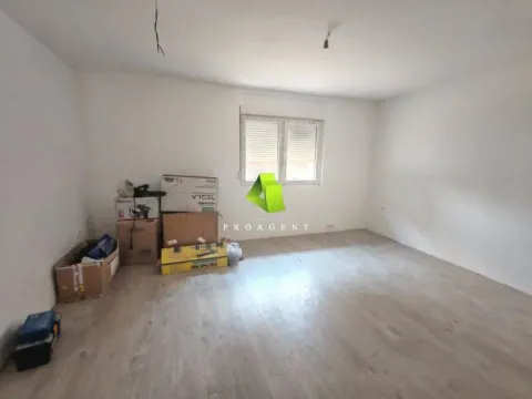 Sale, three bedroom apartment, 89m², Pantelej, Niš - image 5