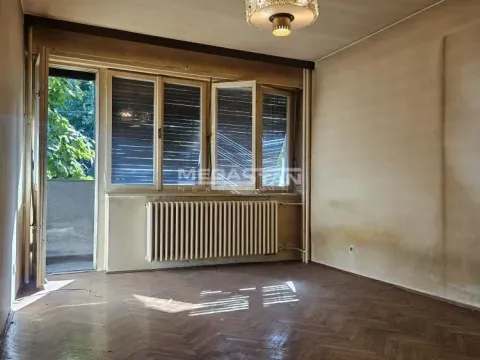 Sale, three bedroom apartment, 77m², Palilula Sve Podlokacije, Beograd - image 2