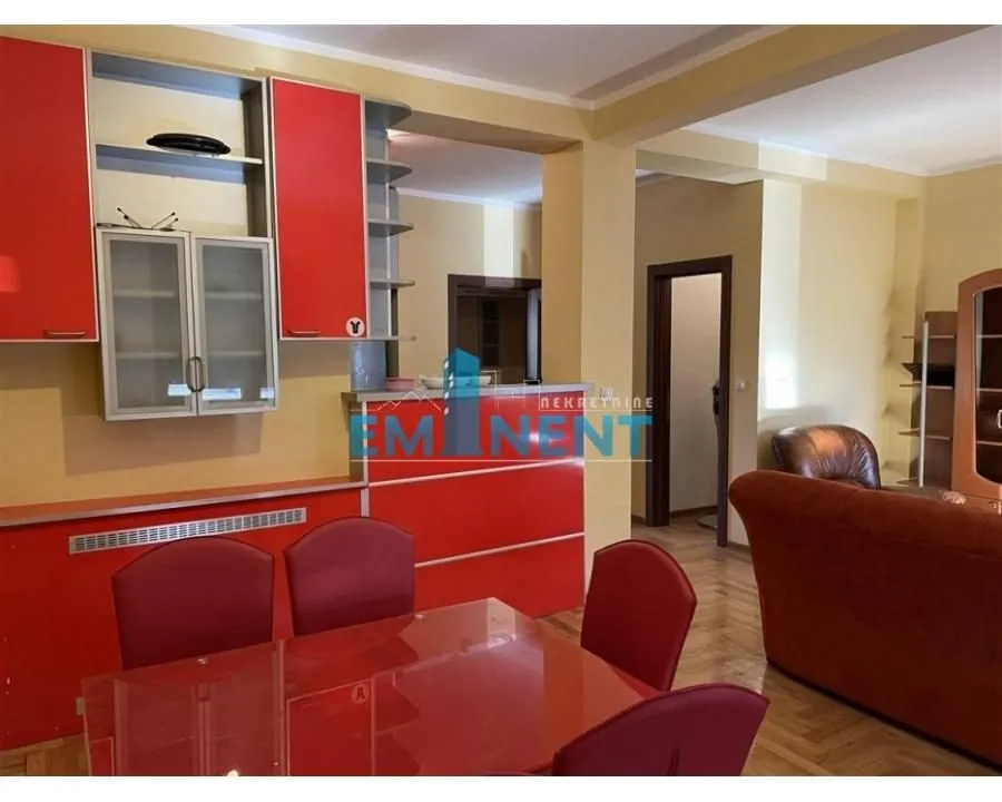 Rent, apartment, 64m², Južni Bulevar, Vračar Sve Podlokacije