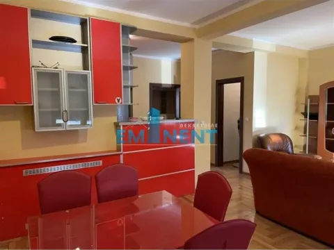 Rent, apartment, 64m², Južni Bulevar, Vračar Sve Podlokacije - image 4