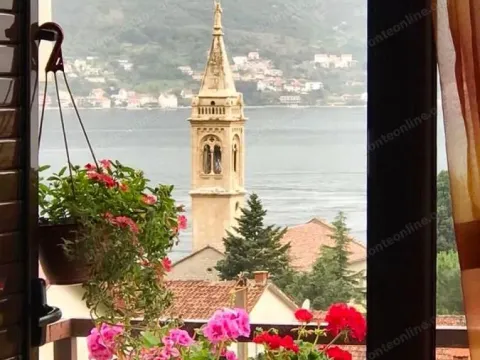 Sale, two bedroom apartment, 63m², Dobrota, Kotor - image 12