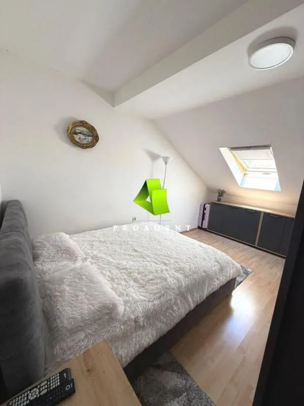 Prodaja, trosoban stan, 67m², Pantelej, Niš