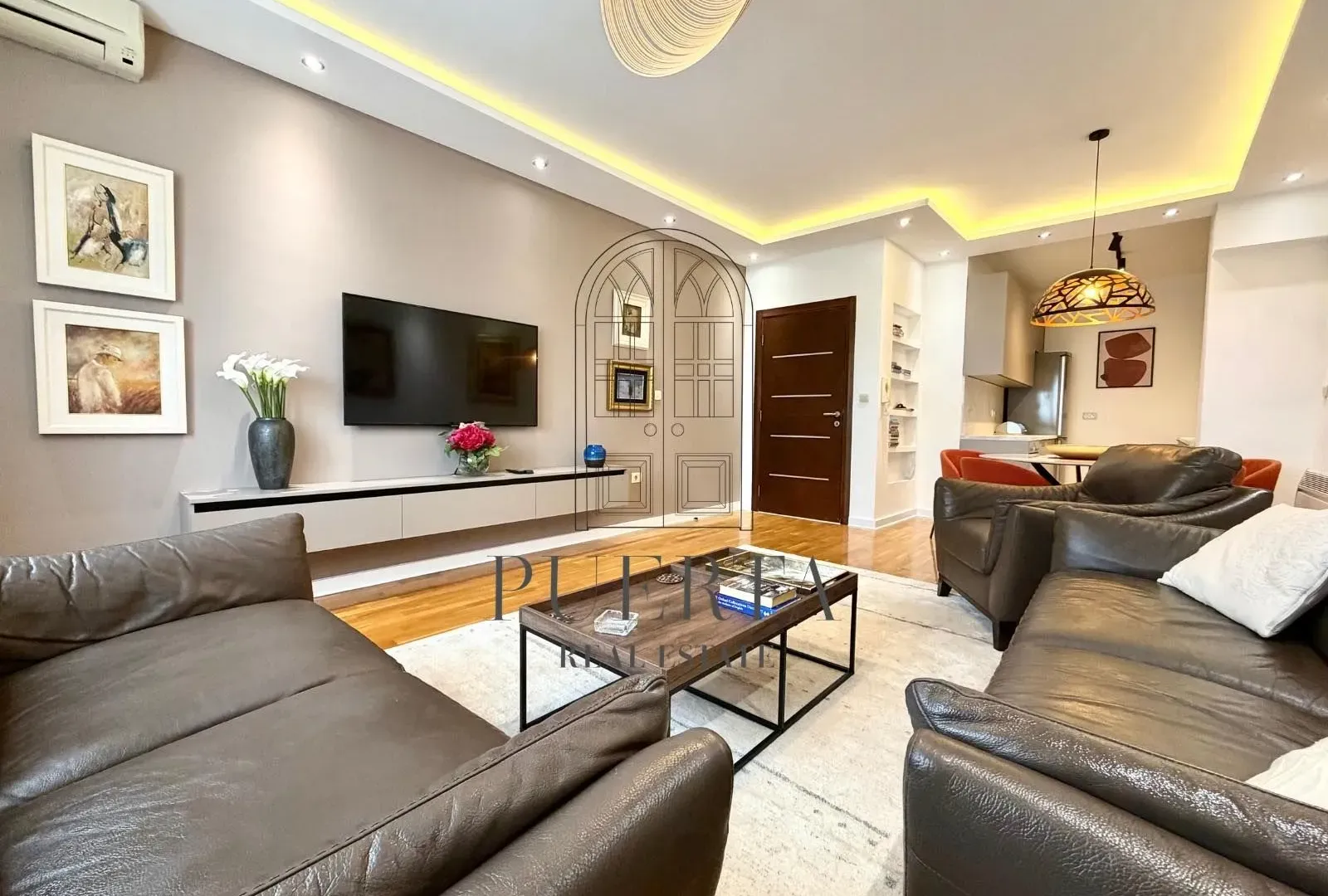 Izdavanje, dvosoban stan, 90m², Preko Morače, Podgorica