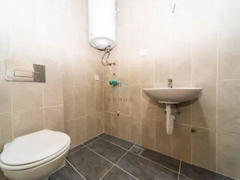 Prodaja, jednosoban stan, 42m², Zabjelo, Podgorica - image 5