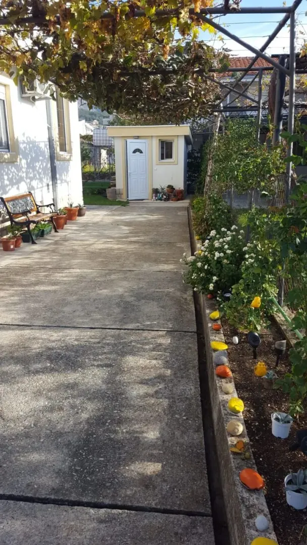 Prodaja, kuća, 198m², Šušanj, Bar