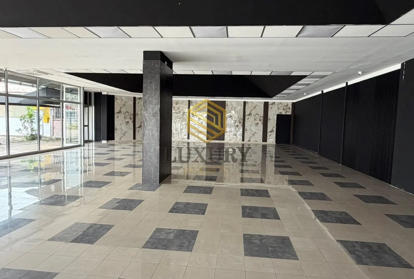 Rent, office space, 281m², Masline, Podgorica