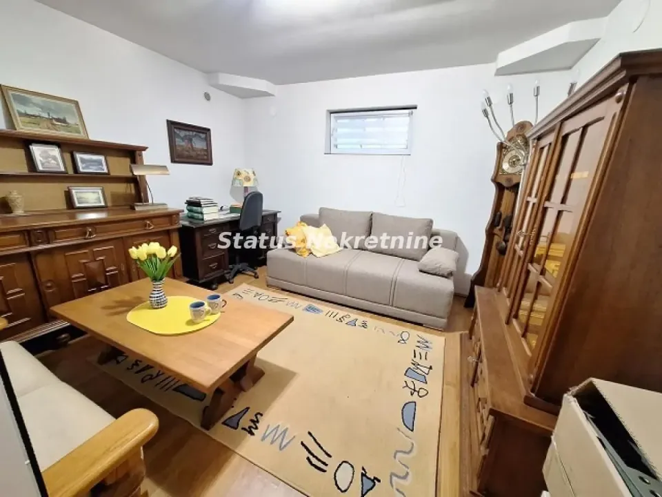 Rent, two bedroom apartment, 52m², Bulevar Oslobodjenja, Novi Sad Sve Podlokacije