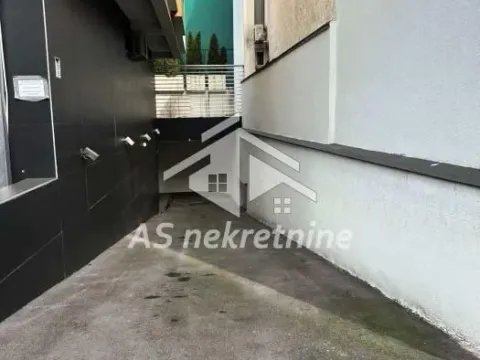 Rent, three bedroom apartment, 81m², Lekino Brdo, Voždovac Sve Podlokacije - image 19