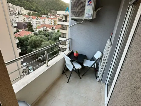 Sale, one bedroom apartment, 40m², Maine, Budva - image 15