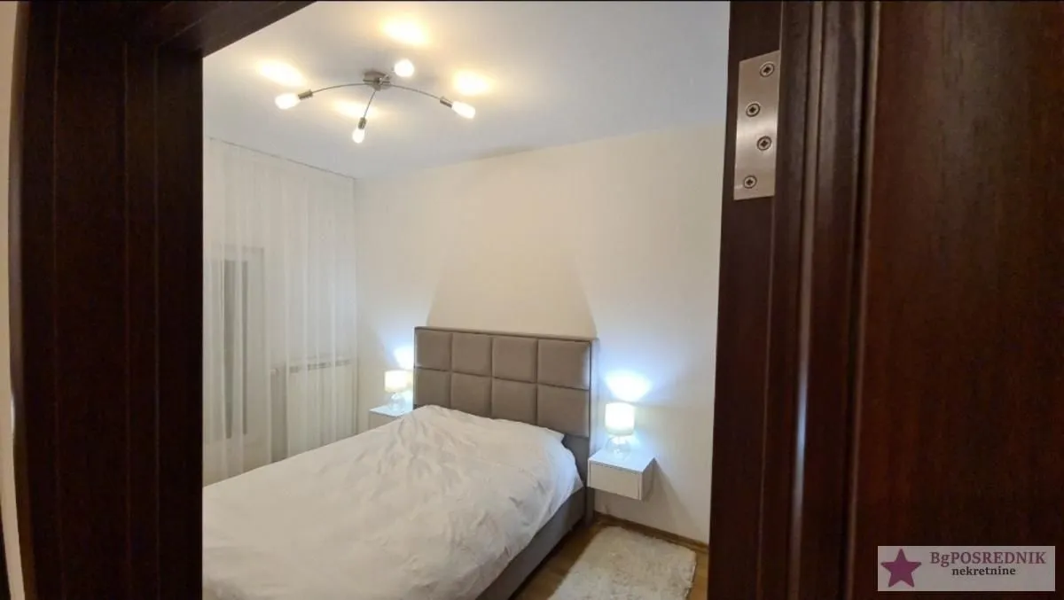 Sale, four bedroom apartment, 145m², Savski Venac, Beograd