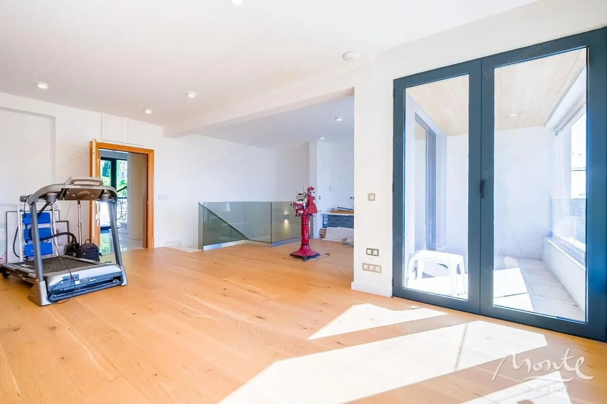 Prodaja, dvosoban stan, 100m², Donja Lastva, Tivat
