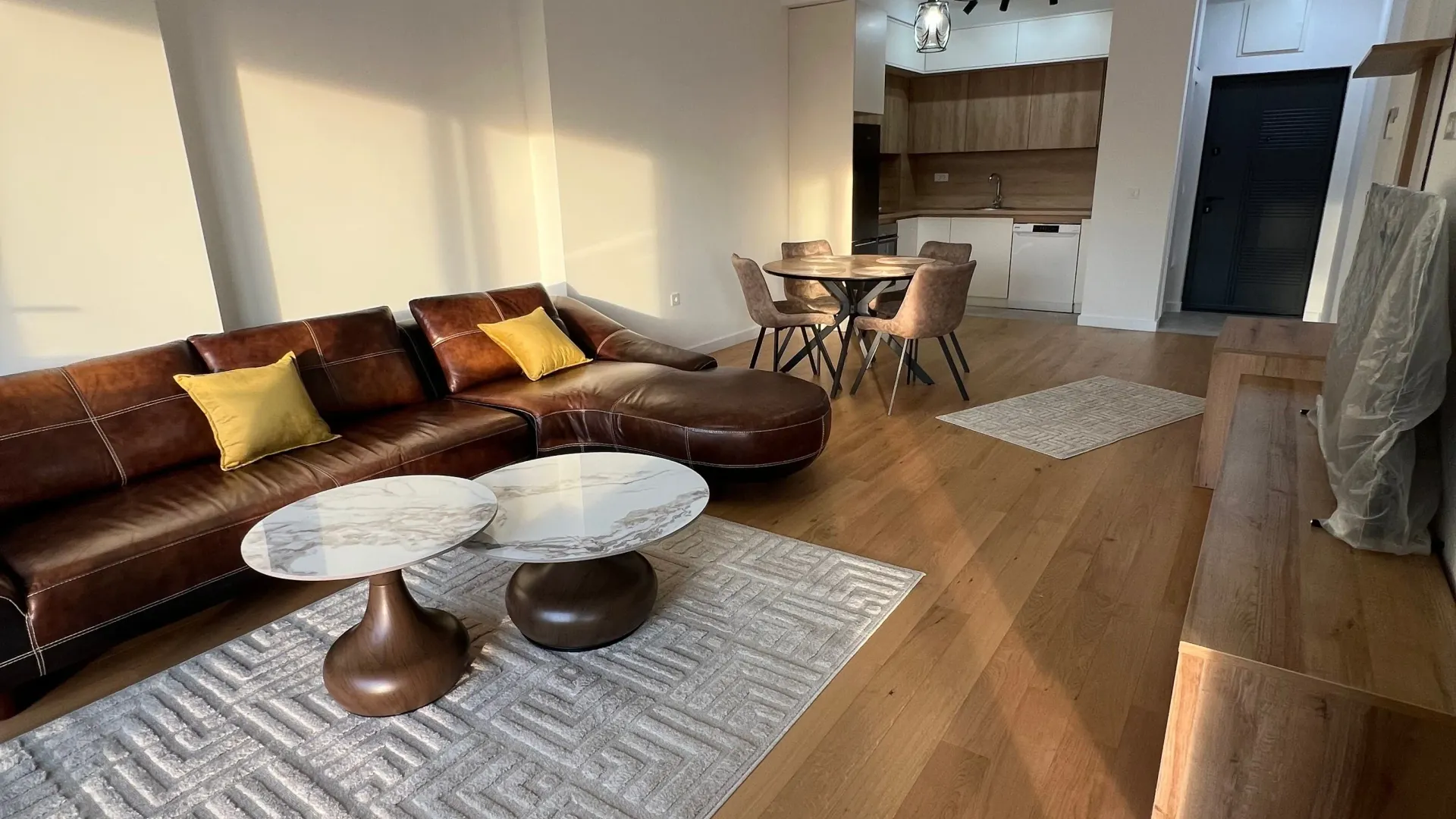 Sale, one bedroom apartment, 70m², Centar, Bar
