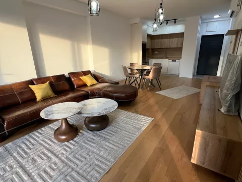 Prodaja, jednosoban stan, 70m², Centar, Bar - image 2