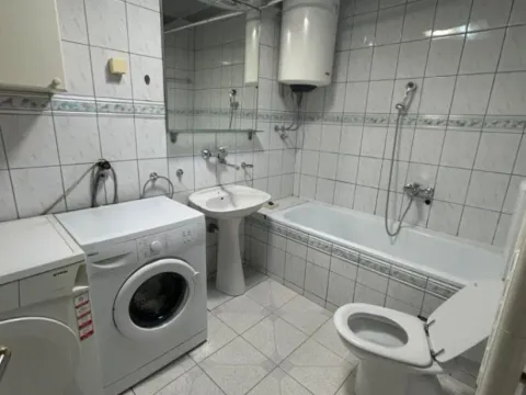 Izdavanje, trosoban stan, 98m², Preko Morače, Podgorica - image 10