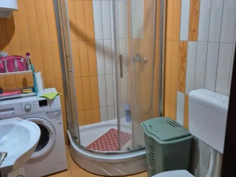 Izdavanje, stan, 104m², Seljanovo, Tivat - image 3