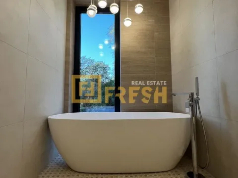 Prodaja, kuća, 480m², Kotor, Crna Gora - image 23