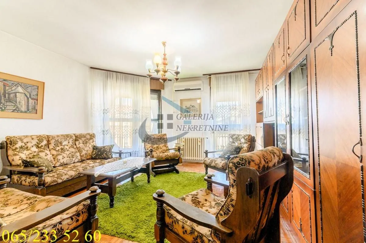 Prodaja, trosoban stan, 92m², Vidikovački venac, Rakovica
