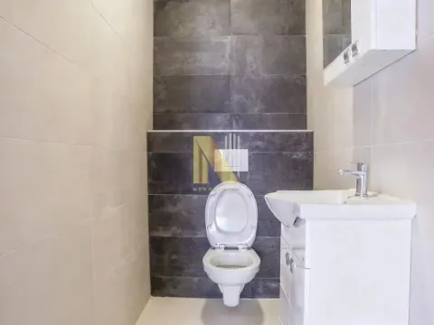 Prodaja, trosoban stan, 78m², Petrovaradin, Novi Sad - image 36