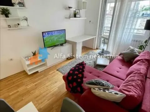 Stan in Đeram Pijaca