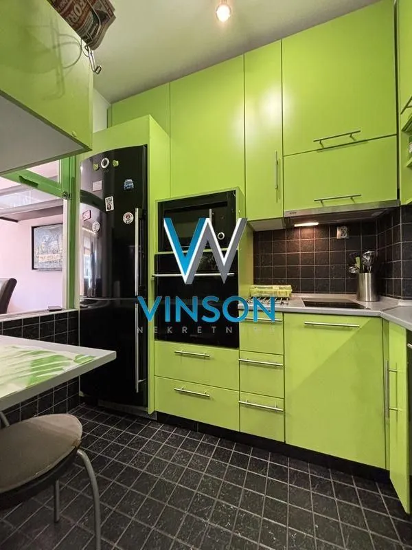 Prodaja, trosoban stan, 57m², Grbavica, Novi Sad Sve Podlokacije