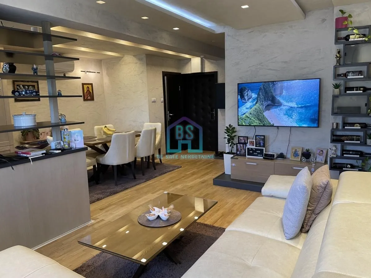 Sale, four bedroom apartment, 105m², Bulevar Evrope, Novi Sad Sve Podlokacije