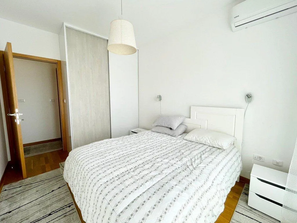 Izdavanje, dvosoban stan, 65m², City Kvart, Podgorica