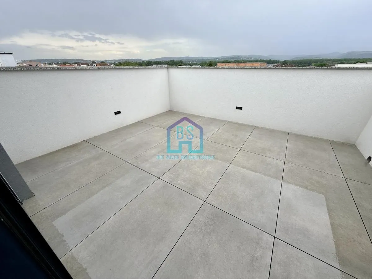 Prodaja, stan, 174m², Telep, Novi Sad Sve Podlokacije