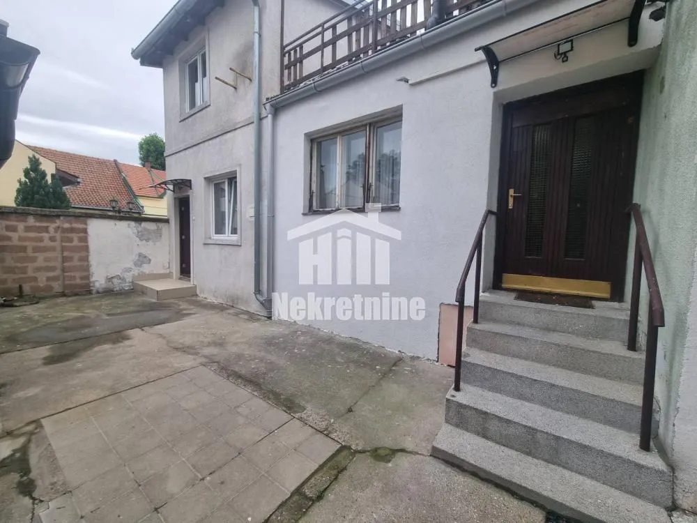 Sale, three bedroom apartment, 66m², Zemun Kalvarija, Zemun Sve Podlokacije