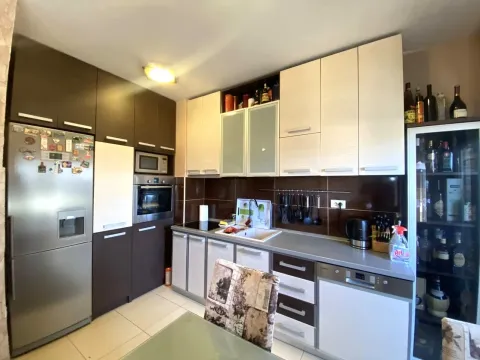 Prodaja, trosoban stan, 90m², Zabjelo, Podgorica - image 4