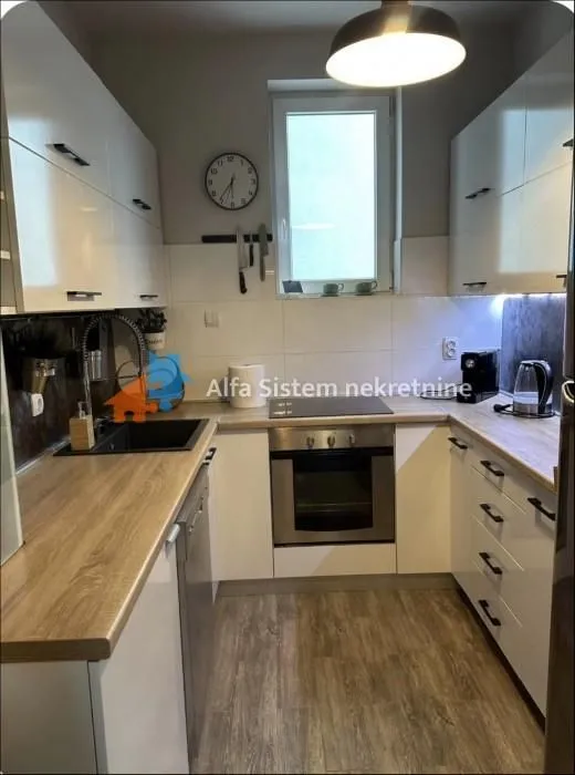 Izdavanje, jednosoban stan, 50m², Stari Grad, Beograd