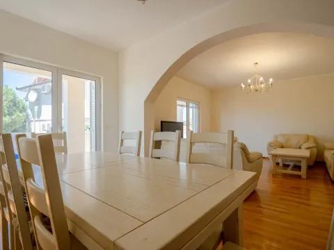 Prodaja, kuća, 400m², Dobre Vode, Bar - image 5