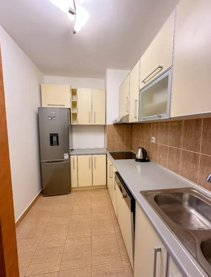 Rent, one bedroom apartment, 48m², Stari Aerodrom, Podgorica
