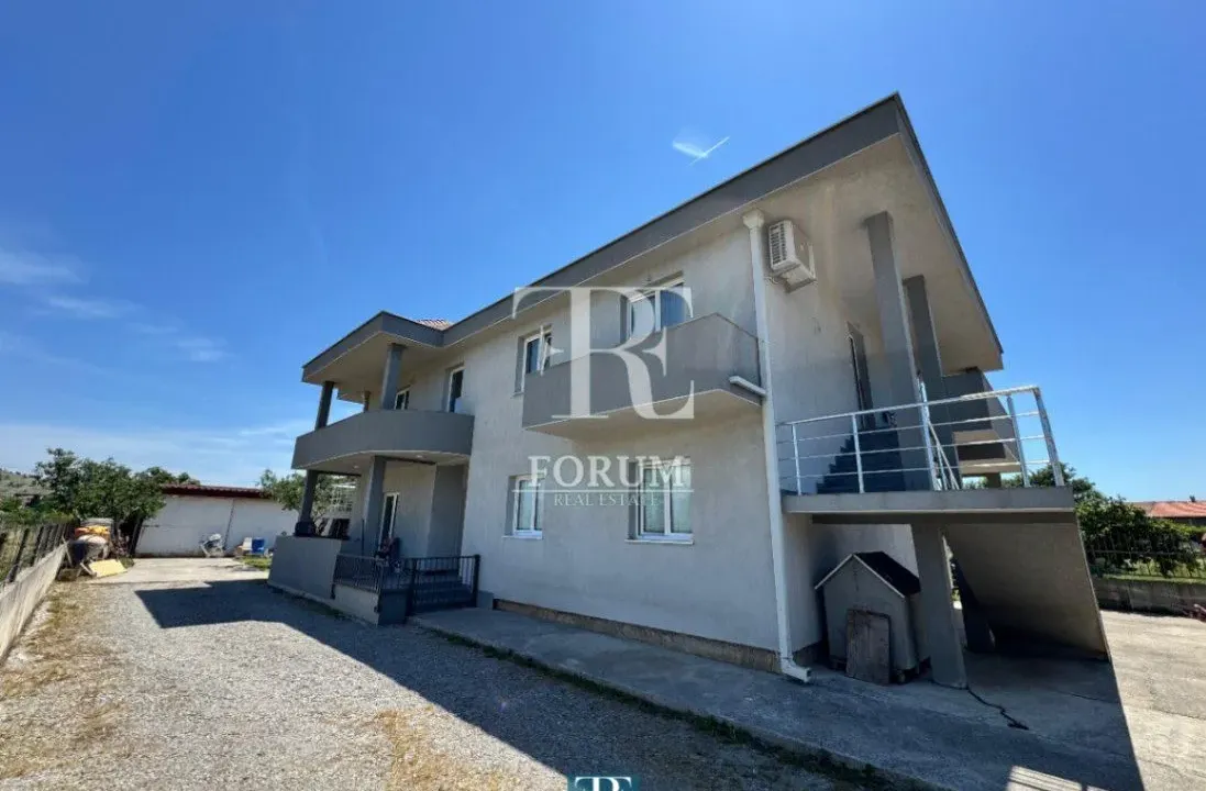 Prodaja, kuća, 310m², Donja Gorica, Podgorica