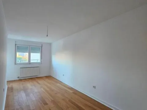 Sale, four bedroom apartment, 110m², Vukov Spomenik, Zvezdara Sve Podlokacije - image 5