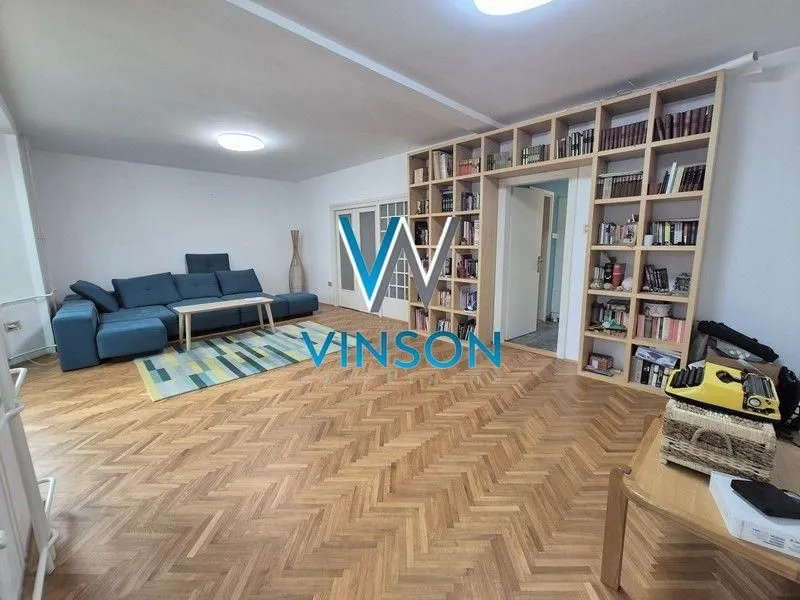 Prodaja, četvorosoban stan, 117m², Centar, Novi Sad