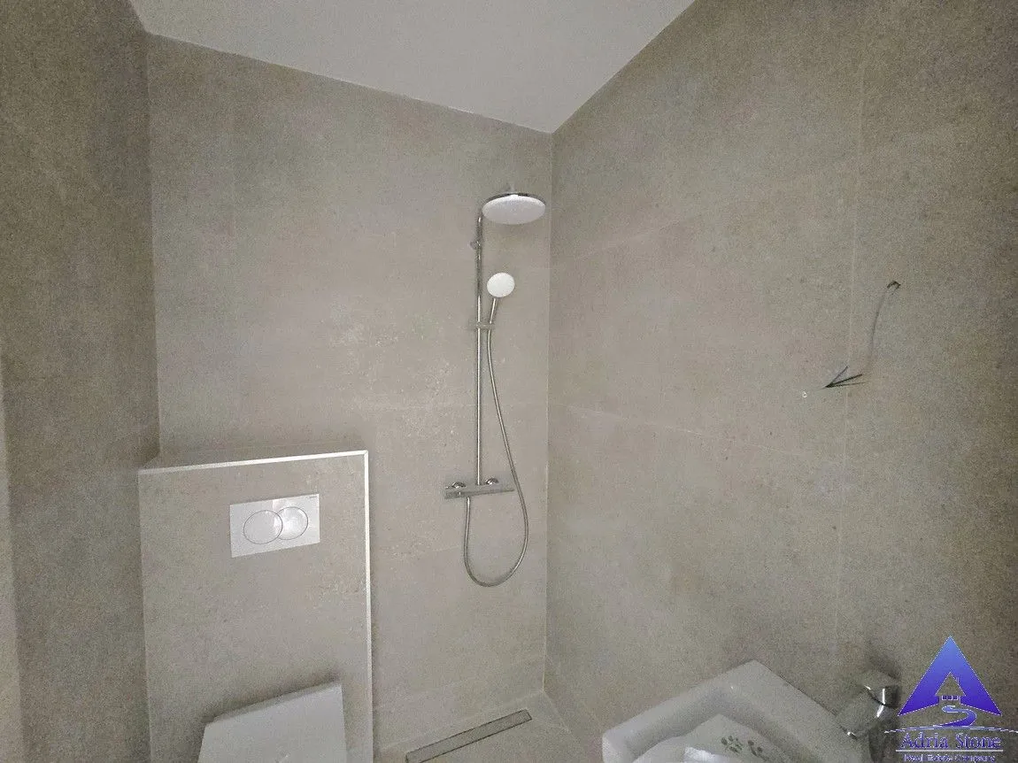 Sale, three bedroom apartment, 114m², Adok, Budva