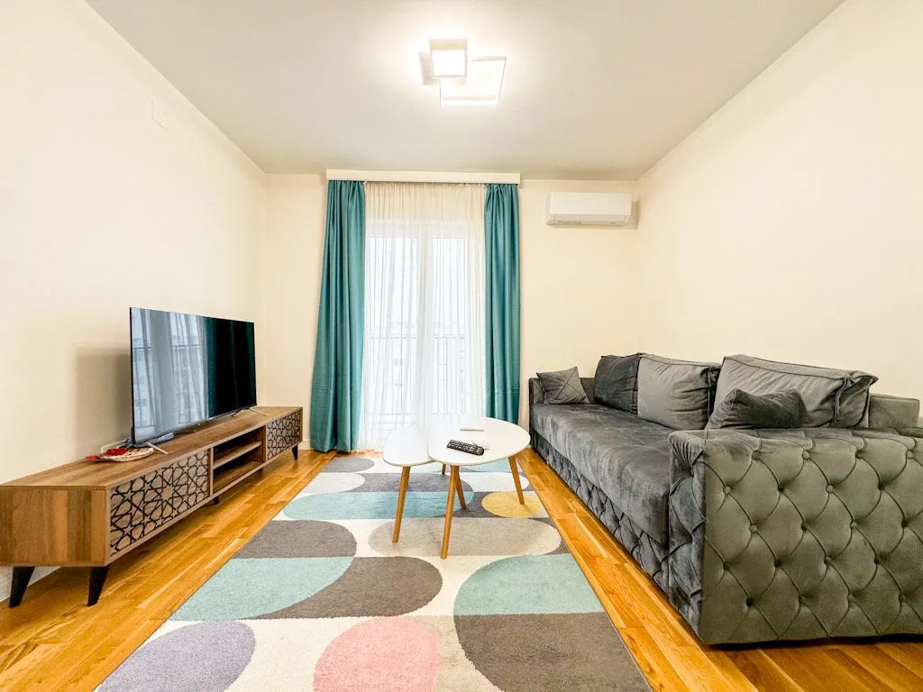 Rent, one bedroom apartment, 42m², Pobrežje, Podgorica
