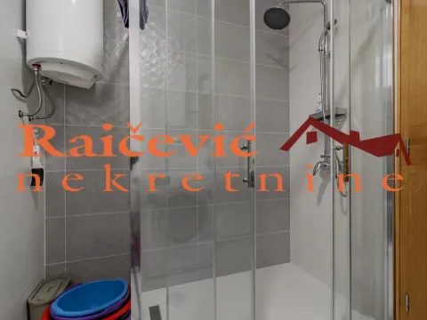 Sale, house, 250m², Brace Jerković, Voždovac Sve Podlokacije - image 9