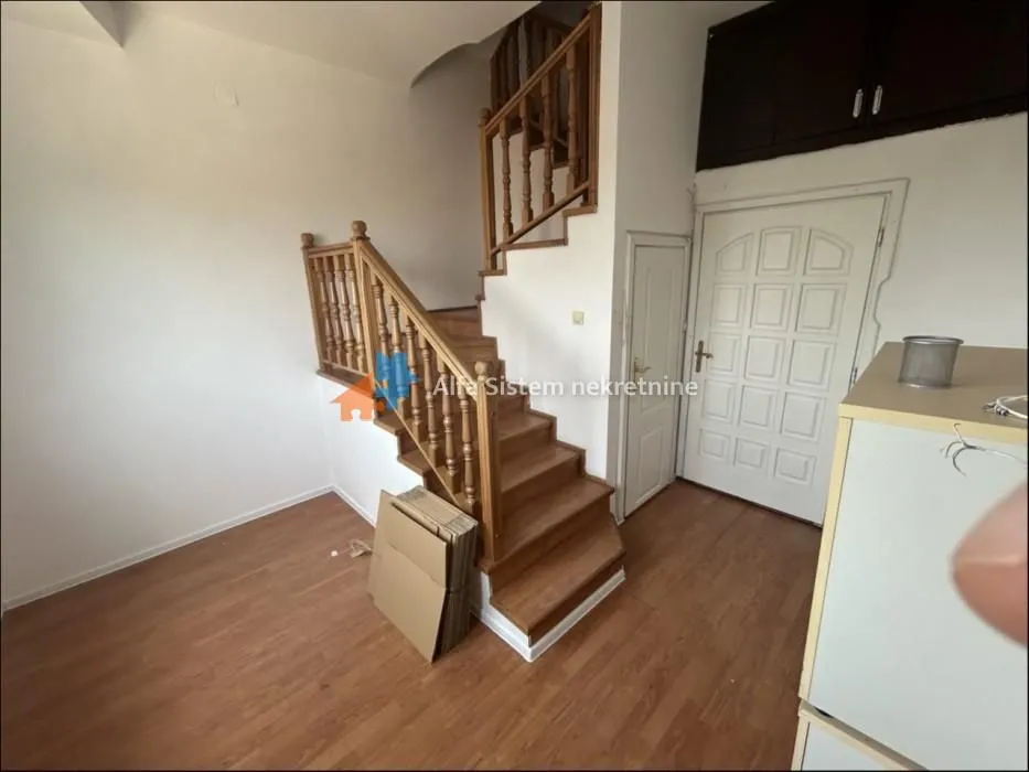 Rent, apartment, 176m², Voždovac Sve Podlokacije, Beograd