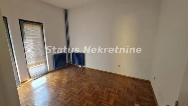 Rent, office space, 120m², Stari grad, Novi Sad