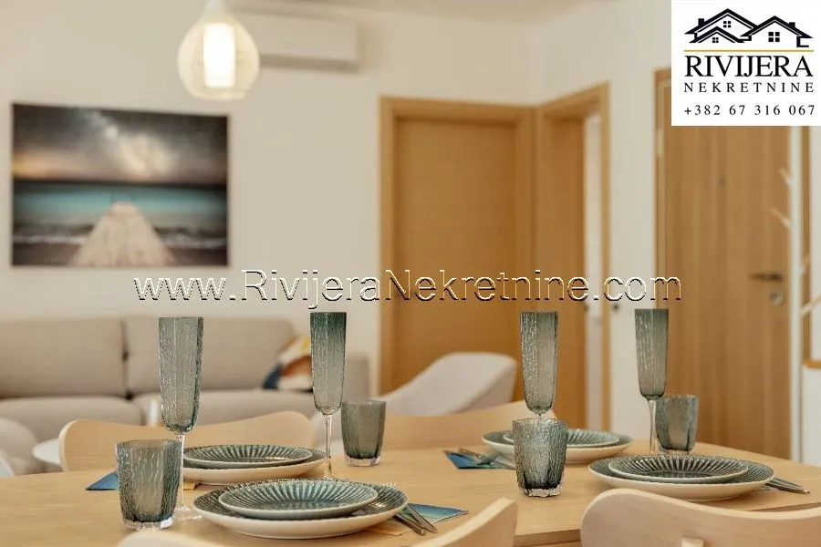 Prodaja, jednosoban stan, 92m², Igalo, Herceg Novi