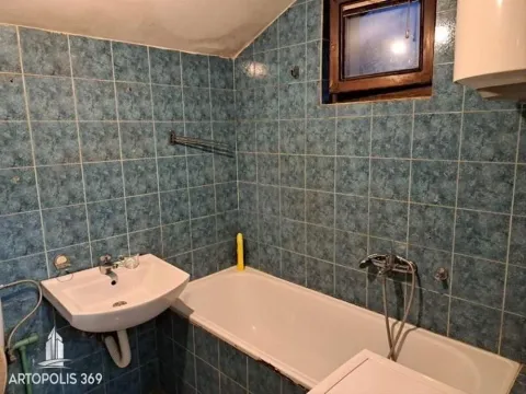 Prodaja, kuća, 120m², Zemun Centar, Zemun Sve Podlokacije - image 14