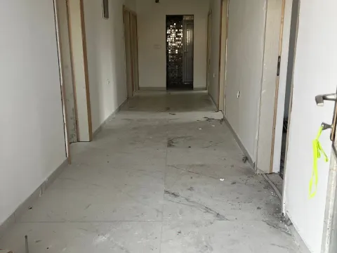 Prodaja, kuća, 360m², Podgorica, Crna Gora - image 8