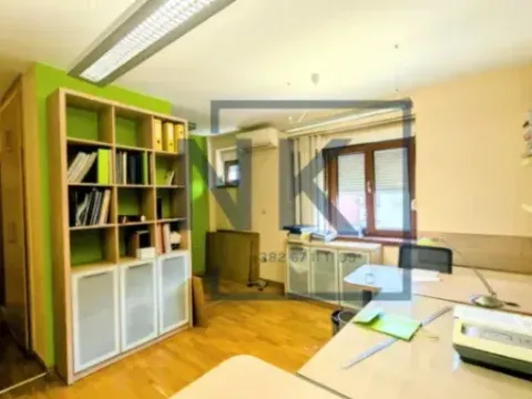 Izdavanje, poslovni prostor, 40m², Preko Morače, Podgorica - image 6