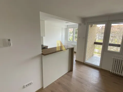 Rent, four bedroom apartment, 80m², Novo naselje, Novi Sad - image 5