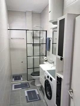 Izdavanje, jednosoban stan, 68m², Centar, Podgorica - image 2