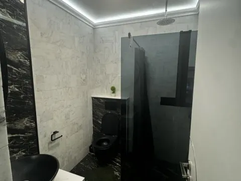 Sale, three bedroom apartment, 140m², Budva, Crna Gora - image 27