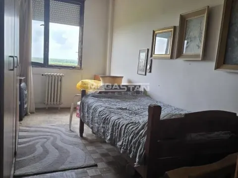 Prodaja, trosoban stan, 84m², Julino Brdo, Beograd - image 3